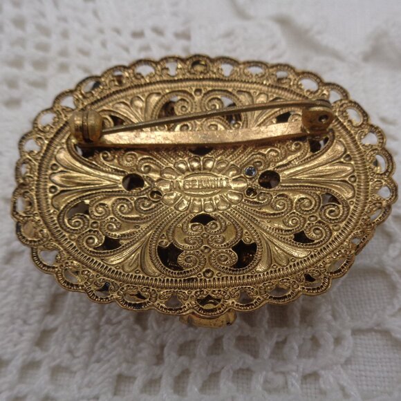 Vintage W. GERMANY Topaz RHINESTONE Oval Filigree BROOCH - Picture 4 of 5